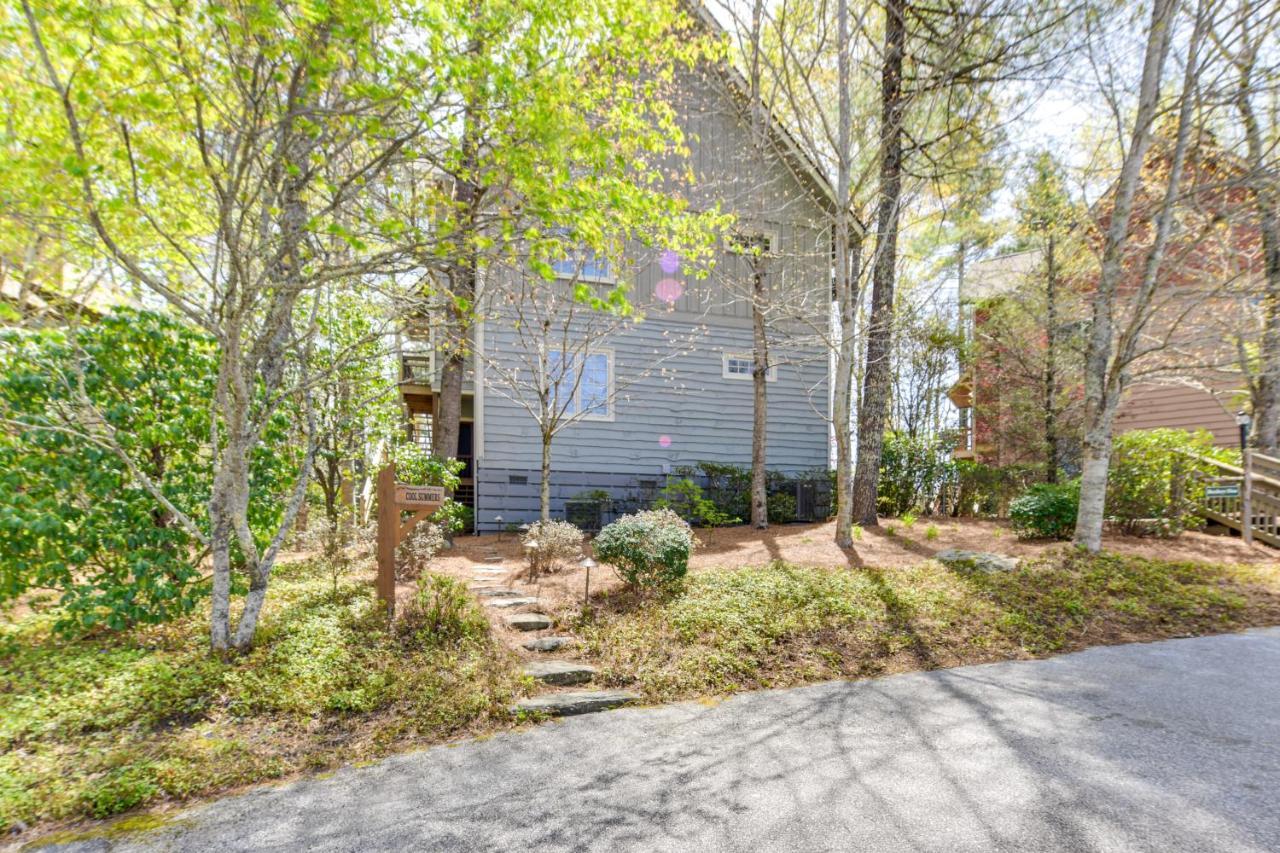 Inviting Cashiers Condo Deck And Golf Course Views! Exterior photo